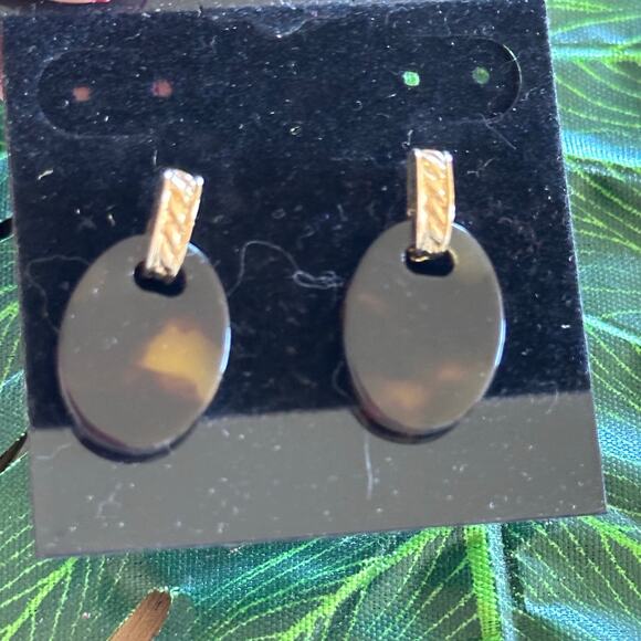 BOGO FREE Tortishell earrings golden - Picture 1 of 4